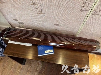 广西●久音古琴  ●今日推荐  20231113【收藏级断纹小蕉叶】